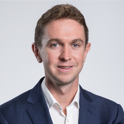 Portrait de Pierre Lou illustrant son avis et retour d'expérience sur la formation Éclore